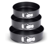 Conjunto de 3 Formas para Bolo Redondas com Fundo Removível, Antiaderentes, 24cm, 26cm e 28cm, Pretas na Amazon
