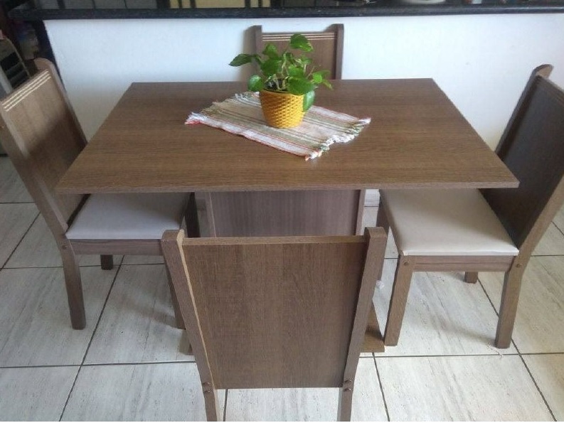 Conjunto Sala de Jantar Lexy Madesa Mesa Tampo de Madeira com 4 Cadeiras Marrom na Casas Bahia