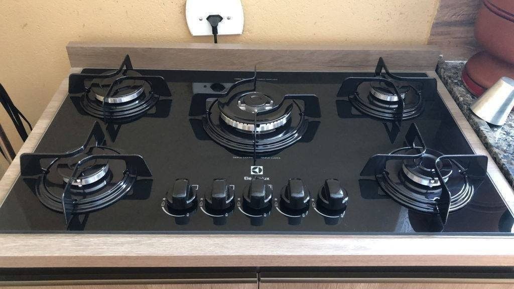 Cooktop 5 bocas Electrolux a Gás (KE5TP) na Magazine Luiza