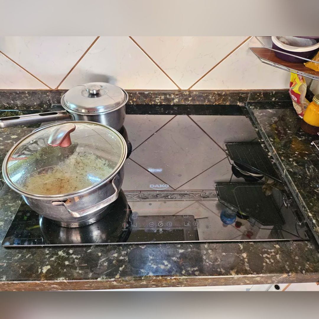 Cooktop de Indução 4 Bocas Preto com Trava de Segurança Dako Supreme 220v na Amazon