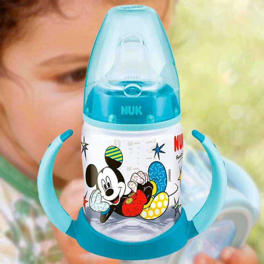 Copo de Treinamento First Choice Mickey Mouse by Romero Britto, NUK, azul, 150 ml na Amazon