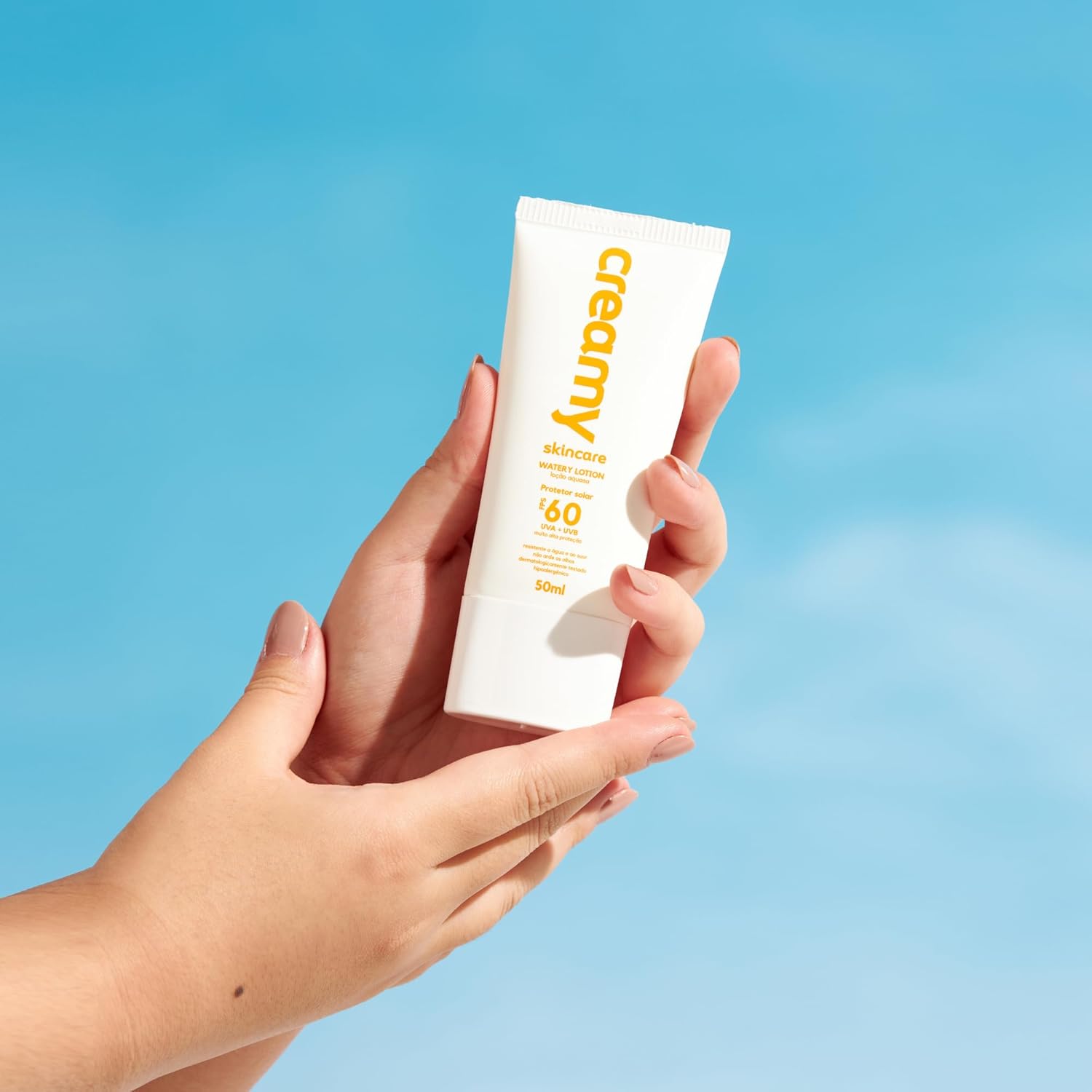 Creamy Skincare Protetor Solar 50g | FPS 60, Watery Lotion, Toque Seco, Efeito Matte, Rápida Absorção, Resistente à Agua e Suor | Fórmula Inodora, Todos os Tipos de Pele na Amazon