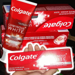 Creme Dental Colgate Luminous White Brilliant 70g Edição Limitada na Amazon