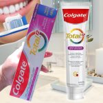 Creme Dental Colgate Total 12 Gengiva Reforçada 180g na Amazon