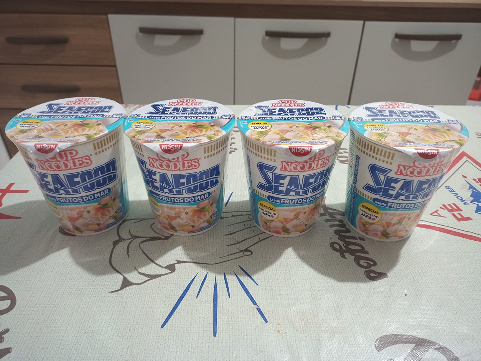 Cup Noodles Sabor Frutos Do Mar Nissin 65g na Amazon