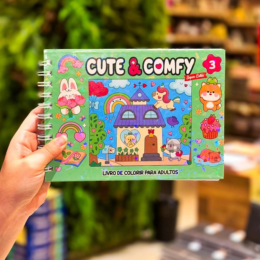 Cute & Comfy Super Extra Edição 03 – Livro de Colorir Adulto – Capa Dura Holográfica na Amazon