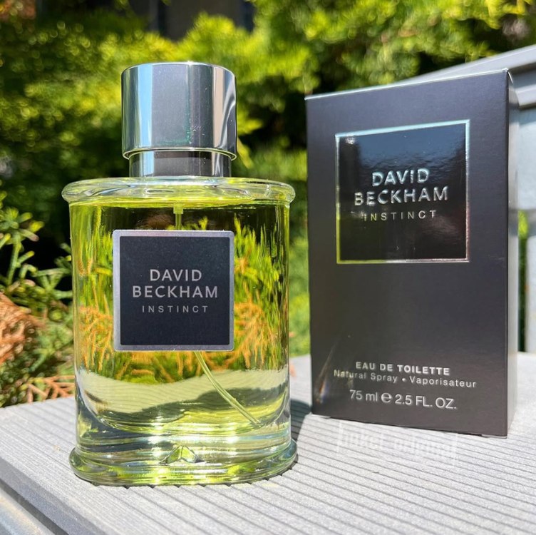 David Beckham Perfume Instinct Eau de Parfum Masculino 50ml na Amazon