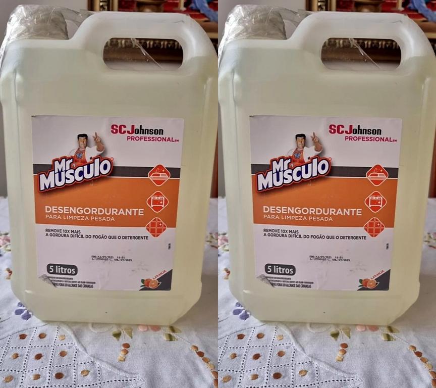 Desengordurante Mr Músculo Cozinha Líquido 5L na Amazon