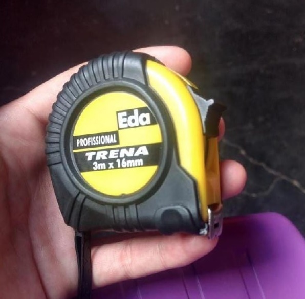 EDA Trena Com Caixa Plástica Emborrachada Eda Preto 3M na Amazon