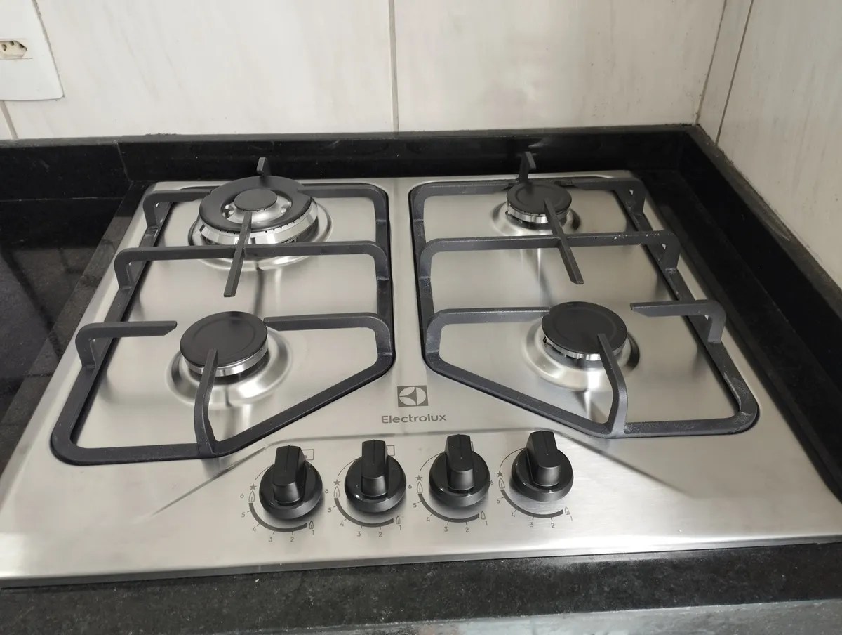 Electrolux Cooktop 4 Bocas a Gás Electrolux Inox Experience Multi Chama e Grade Ferro Fundido (KE4XC) Bivolt na Amazon