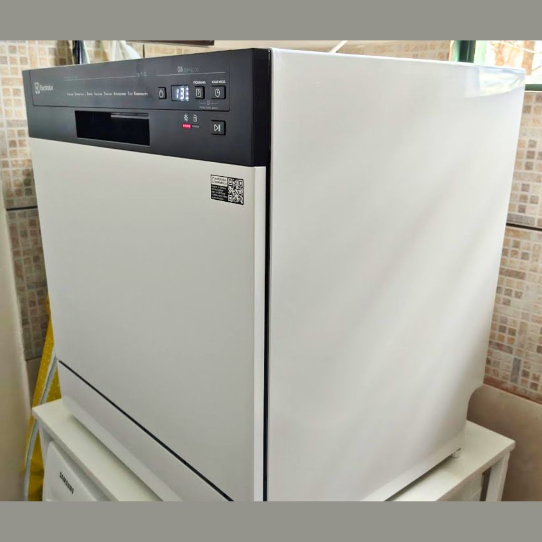 Electrolux Lava-Louça Electrolux 8 Serviços Branca com Programa Lava & Seca 50 min (LB08E) na Amazon