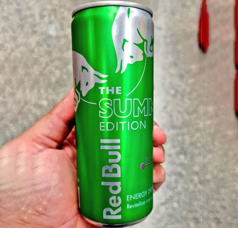 Energético Red Bull Energy Drink, Summer Pitaya, 250ml na Amazon