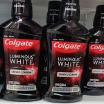 Enxaguante Bucal Clareador Colgate Luminous White Carvão 500ml na Amazon
