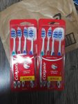 Escova de Dente Colgate Classic Clean Macia 4 unidades | Cores Sortidas na Amazon