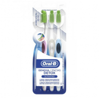 Escova De Dente Oral-B Gengiva Detox Ultrafino Com 3 Unidades na Droga Raia