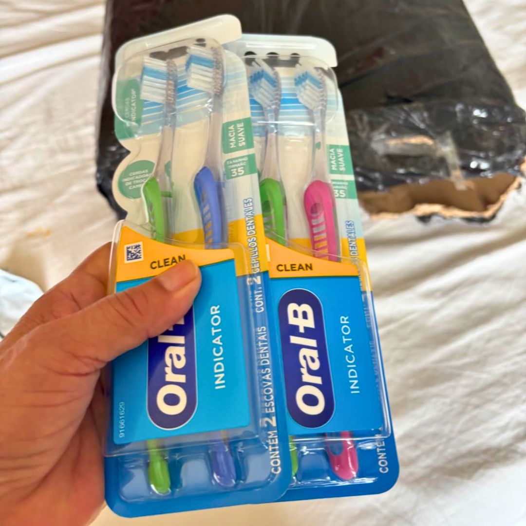 Escova Dental Oral-B Indicator Plus 35 – 2 Unidades, Oral-B na Amazon