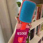 Escova Raquete Flex, Red, Ricca na Amazon