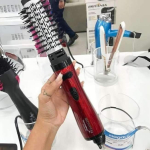 Escova Rotativa Mondial Red Infinity Keratin – ER-11-KR 1000W de Cerâmica na Magazine Luiza