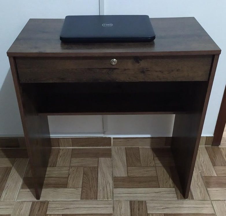 Escrivaninha Andorinha Candian Cacau na Amazon