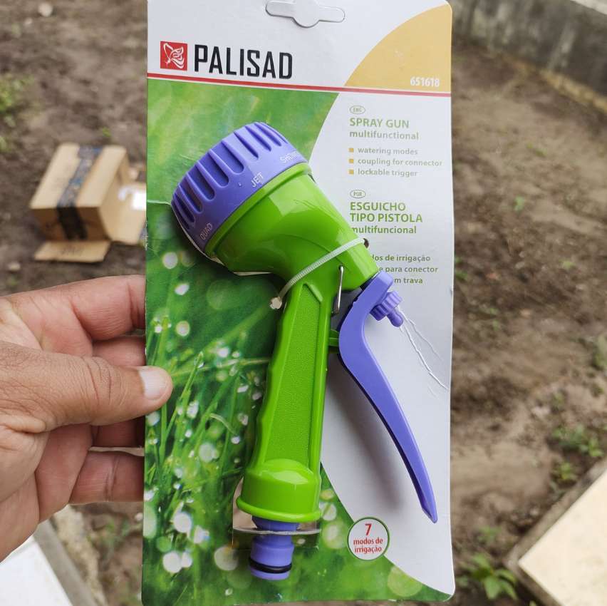 Esguicho Tipo Pistola Com 7 Posições De Jato Palisad na Amazon
