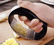 Espremedor De Alho Fácil E Prático Amassador Triturador Inox na Amazon