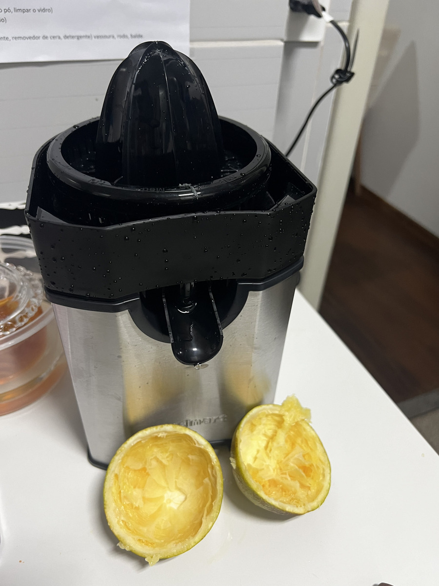 Espremedor De Frutas Cuisinart Pulp Control Ccj-500 25w Inox 127V na Shopee