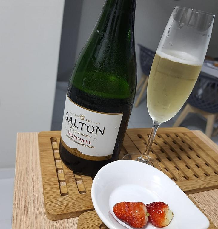 Espumante Salton Moscatel 750 Ml na Amazon