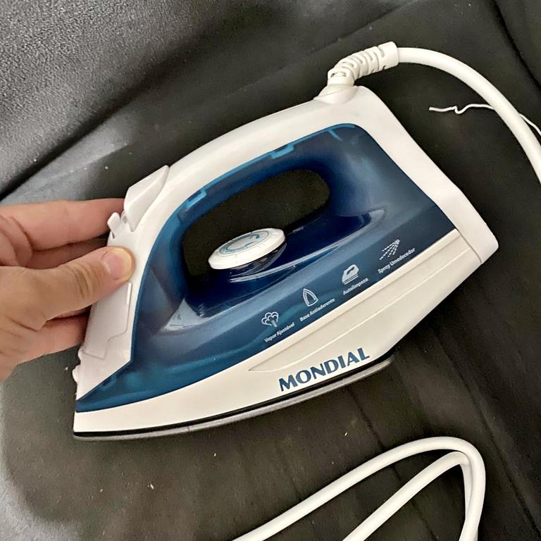Ferro a Vapor, Mondial, Azul/Branco, 1200W, 110V – F-32 na Amazon