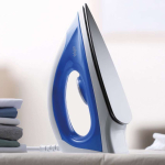 Ferro de Passar a Seco Iron Force Elgin Super Leve Branco e Azul Base Antiaderente 127V na Amazon