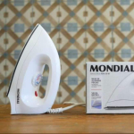 Ferro de Passar a Seco, Mondial, Branco, 1000W, 220V – FSN-55-W na Amazon