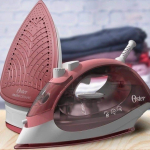 Ferro de Passar a Vapor Oster, Aeroceramic, Base Cerâmica, 220V, Vermelho, 1400W, GCSTBS5053 na Amazon