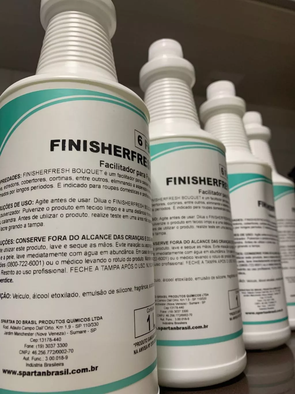 Finisherfresh Bouquet (CHEIRO DE RICO) – Finalizador Odorizador de Roupas e Tecidos 1 Litro Spartan na Shopee