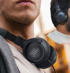 Fone de Ouvido JBL Tune 500 On Ear Preto – JBLT500BLK na Amazon