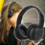 Fone de Ouvido Motorola Moto XT 120, Som HD e Microfone – Preto na Amazon