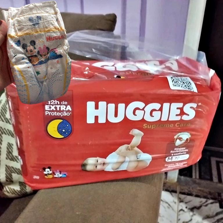 Fralda Huggies Supreme Care M 72 unidades na Amazon