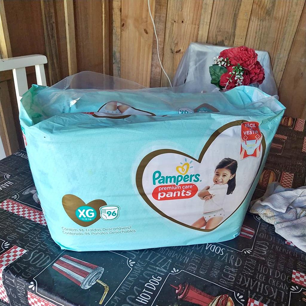 Fralda Pampers Pants Premium Care XG 96 unidades na Amazon