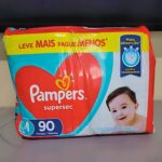 Fralda Pampers Supersec M – 90 fraldas na Amazon