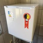 Frigobar Philco Pfg50b 47 Litros Branco 220v na Amazon