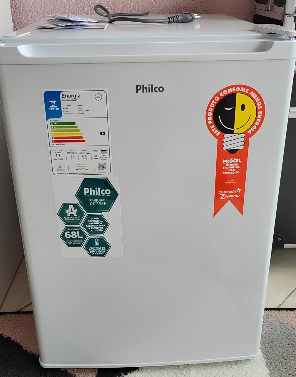 Frigobar Philco Pfg85b 68 Litros Porta Reversivel Branco na Amazon