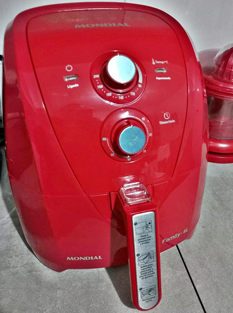 Fritadeira a Ar Family 4L, Mondial, 110V, 1500W, Vermelho – AFN-40-FR na Amazon