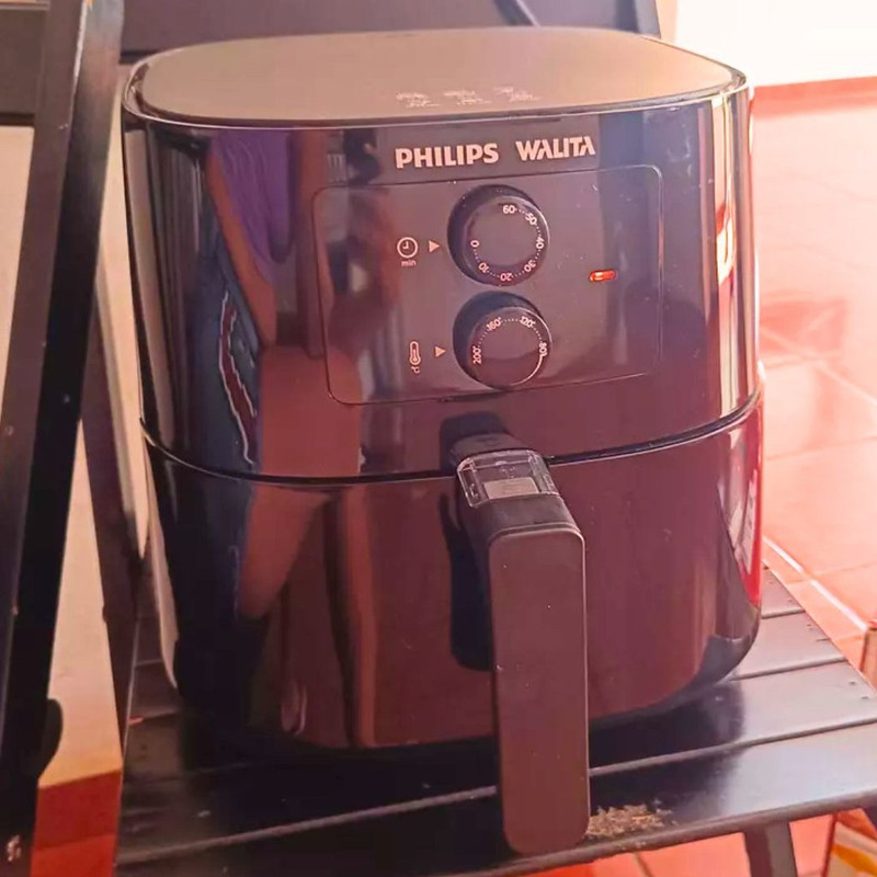 Fritadeira Airfryer Série 3000, Philips Walita, com 6.2L de capacidade, Preta, 2000W, 110v – HD9206/91 na Amazon