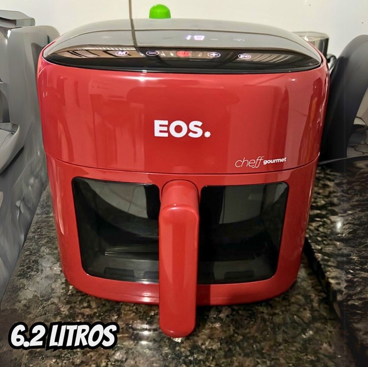 Fritadeira Sem Óleo Air Fryer Eos Chef Gourmet 6.2 Litros Compacta Digital Vermelho Eaf60v na Amazon
