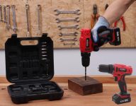 Furadeira e Parafusadeira Mondial Velocidade – Variável 3/8” com Maleta 15 Peças FPF-06M na Magazine Luiza