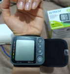 G-Tech Aparelho de Pressão Digital Automático Pulso com Sensor 3D GP450SP, Preta/Cinza na Amazon
