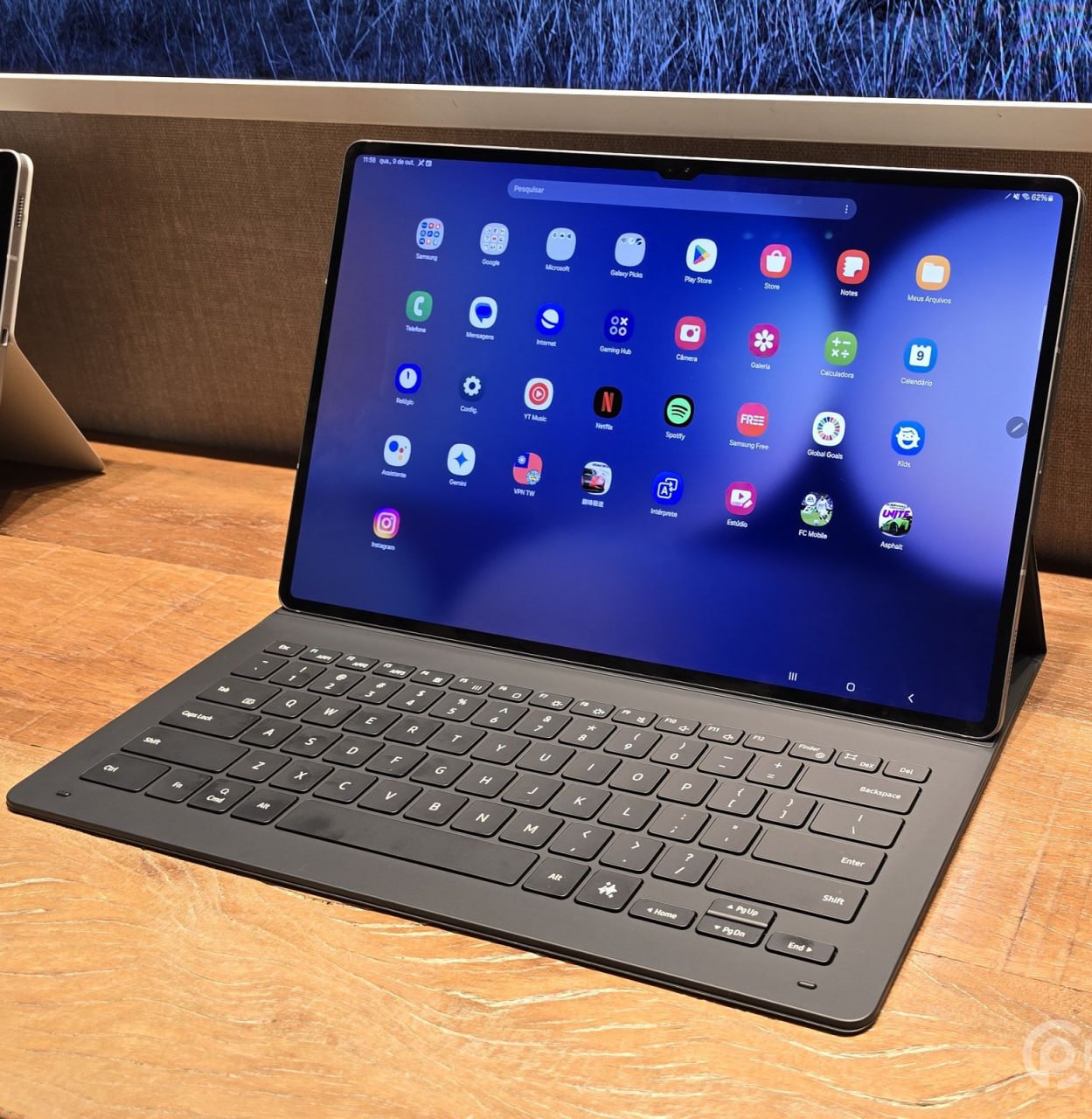 Galaxy Tab S10 Ultra, 512 GB, Tela 14.6″, Wifi, Cinza, Câmera Frontal 12 MP + 12MP UW na Amazon