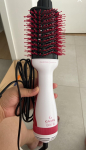 GA.MA Italy Escova Secadora Gama Glamour Pink Brush 1300W – 127V na Amazon