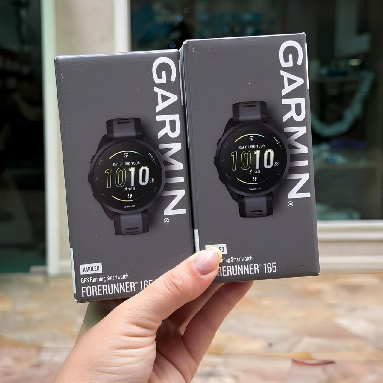 Garmin Forerunner 165 na Amazon