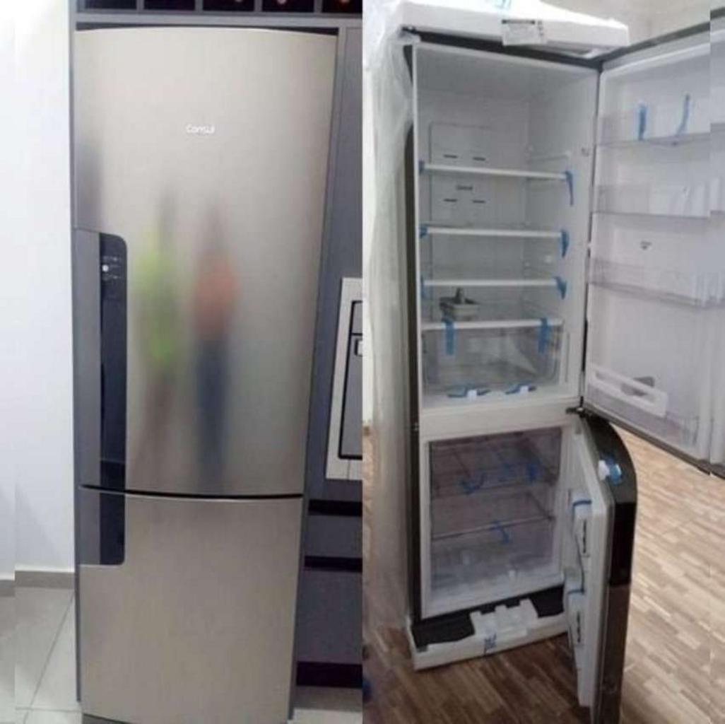 Geladeira Consul Frost Free Duplex 397 litros Evox com freezer embaixo – CRE44BK na Consul