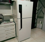 Geladeira/Refrigerador Electrolux Frost Free – Duplex Branca 474L TF56 Top Freezer na Magazine Luiza