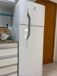 Geladeira/Refrigerador Electrolux Manual – Duplex 260L Cycle Defrost Branco DC35 na Magazine Luiza